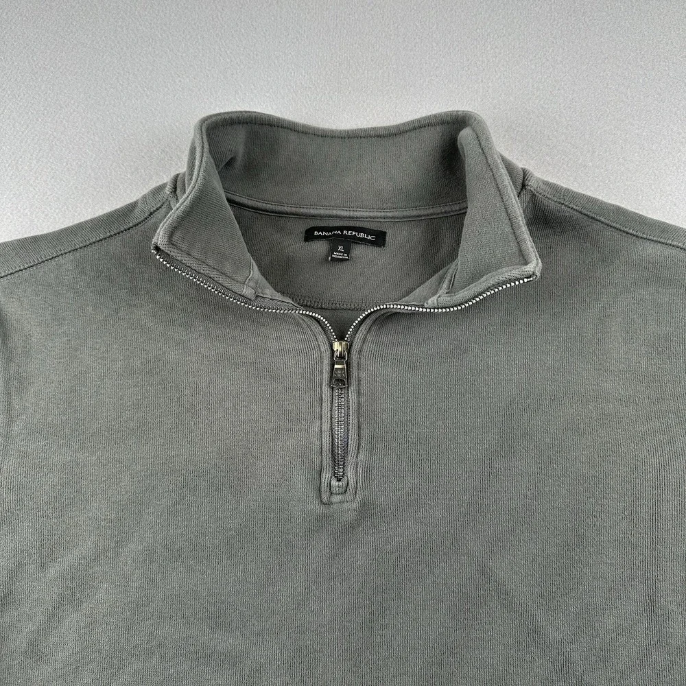 Banana Republic Men's‎ Gray Waffle Quarter Zip Pullover Size XL
